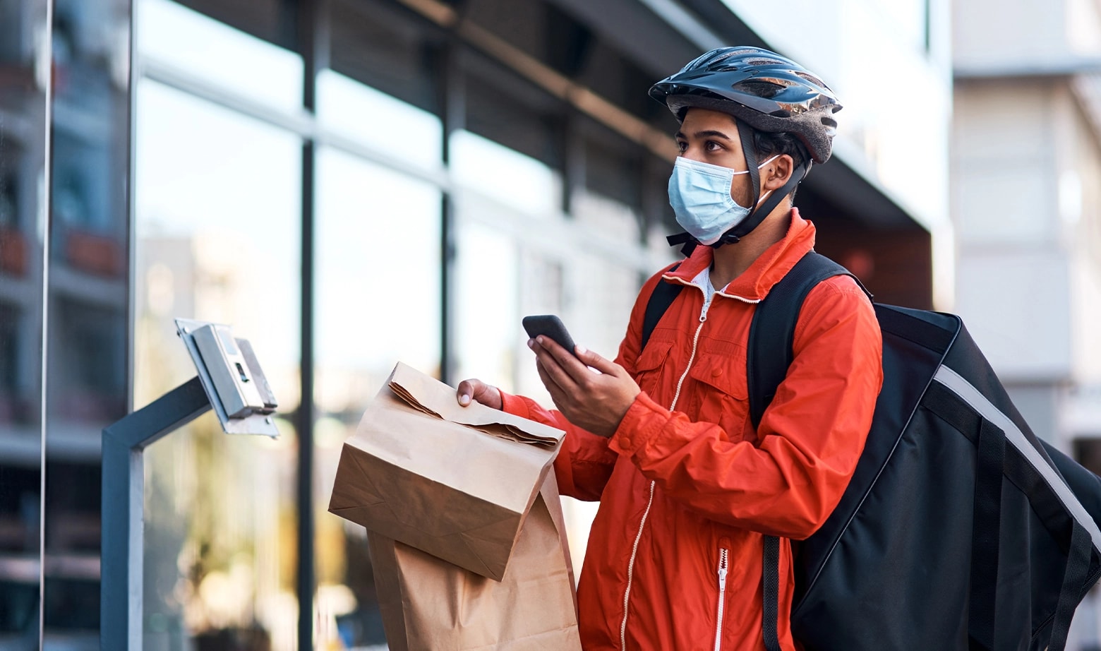 How a food delivery giant skyrocketed their app ratings